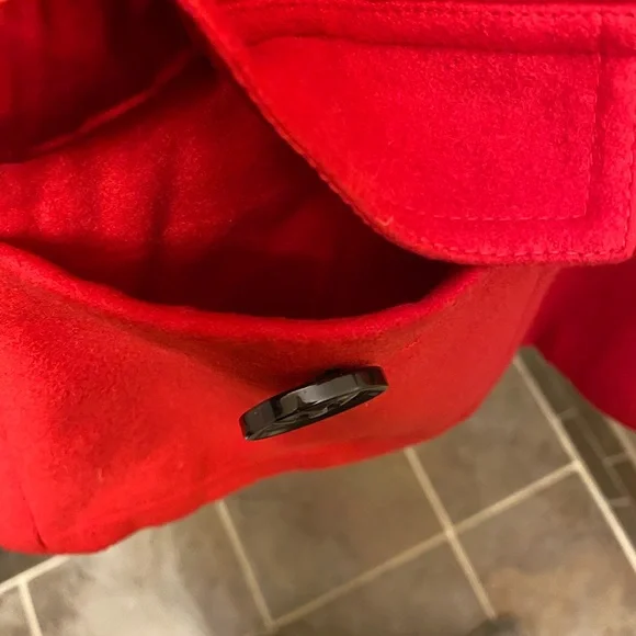 Junior’s Maralyn and Me brand Red Coat - Picture 10 of 16